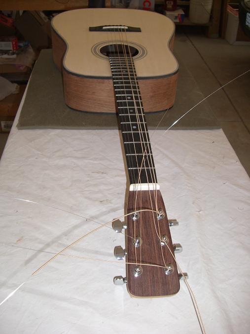 images/woodwork/guitar/gi44