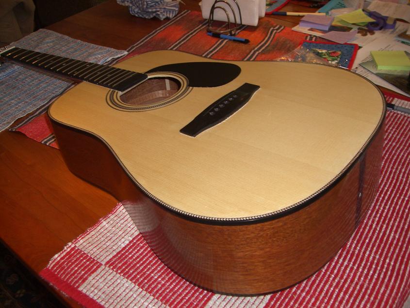 images/woodwork/guitar/gi52